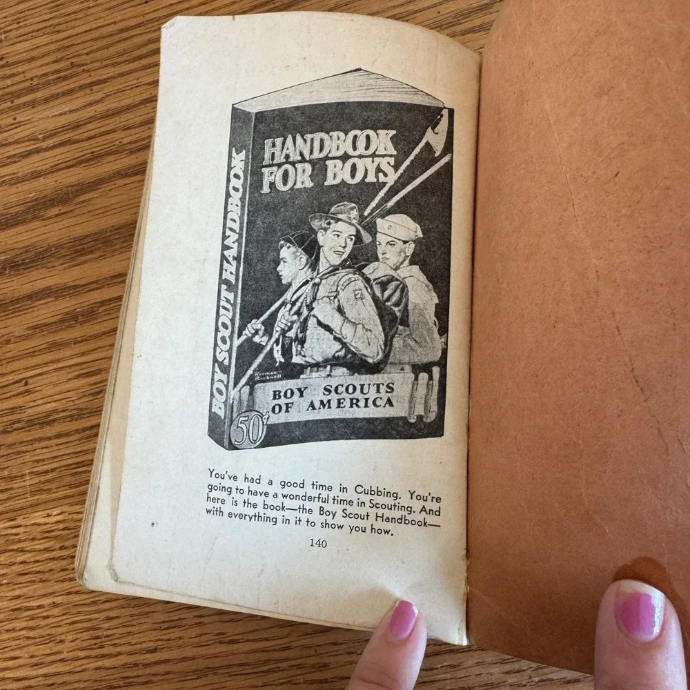 Vintage 1943 Boy Scouts of America Lion Cub Scout Handbook Cat No 3244 BSA Book